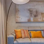 Luxury On 16th Floor In Mercury Tower *