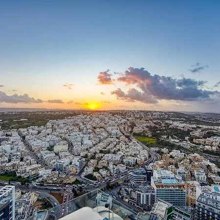Luxury On 16th Floor In Mercury Tower Apartman San Ġiljan